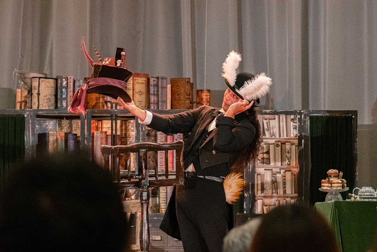 愛媛県県民文化会館開館40周年記念　おとぎと魔法の劇場